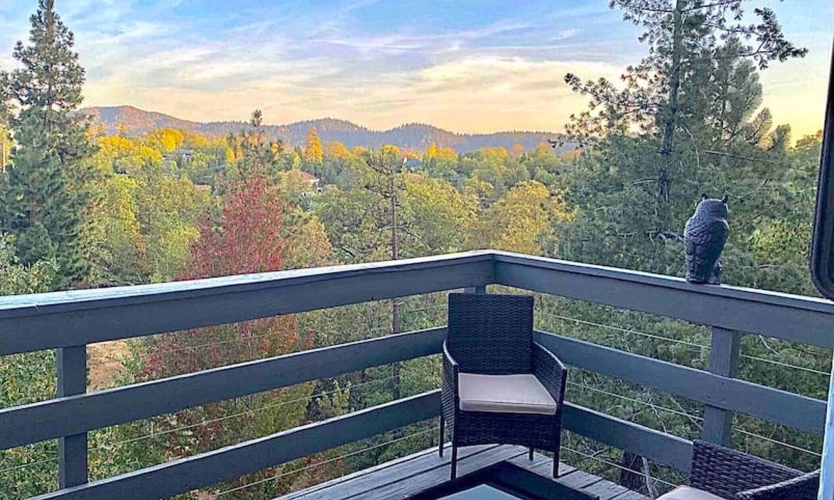 Lake Arrowhead House | Whispering Pines | Amazing Views | Family Fun