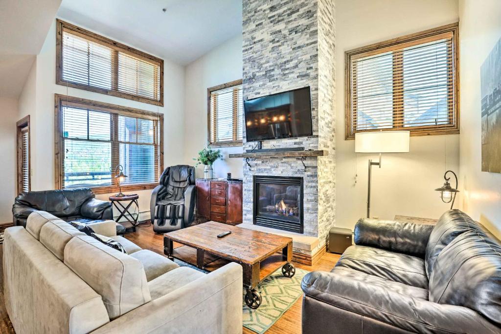 Winter Park House | Winter Park Condo w/Mountain Views + Hot Tub