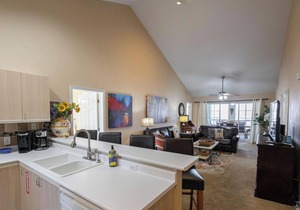 Branson Group Condo w/3 King Suites + Quiet Location (CH4-5)