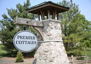 Delightful Cottage With Seasonal Pool/Hot Tub