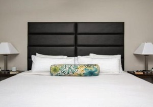 Downtown Dallas CozySuites with gym #10