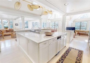 West End Splendor House
