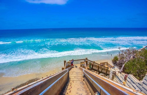 Leucadia House | 292 m² House ∙ 3 bedrooms ∙ 7 guests