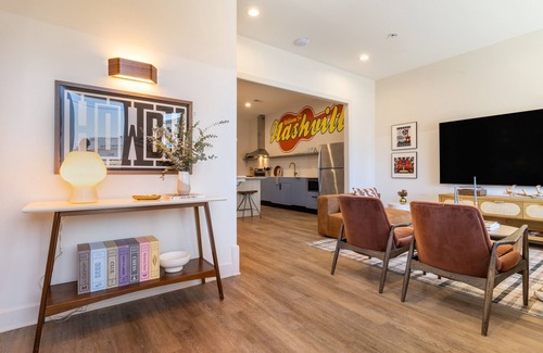 Buena Vista House | Conway | Multiple Private Units | Sleeps 42