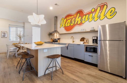 Buena Vista House | Conway | Multiple Private Units | Sleeps 42