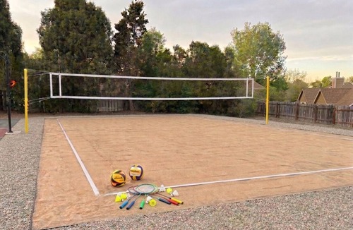 Arvada House | 1.7 Acre Epic Group Retreat - Pickellball, Game Room, Firepits, Hot tub!