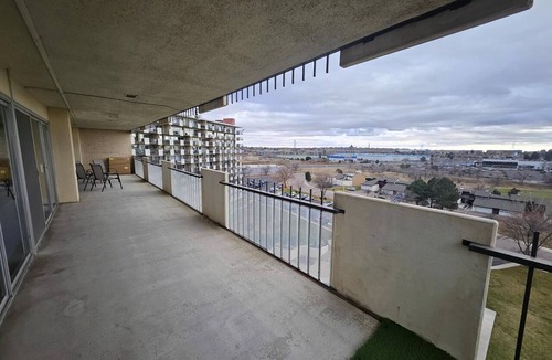Southeast Colorado Springs Condo | 1 Bedroom Luxurious Loft perfect for Entertaining!