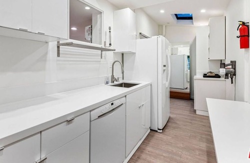 Tri-West Apartment | 1 Bedroom Single family L-(582055) by Houzlet