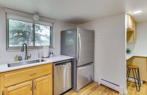Cascade House | 10 Mi to The Incline! Gem w/Game Room & Fire Pit