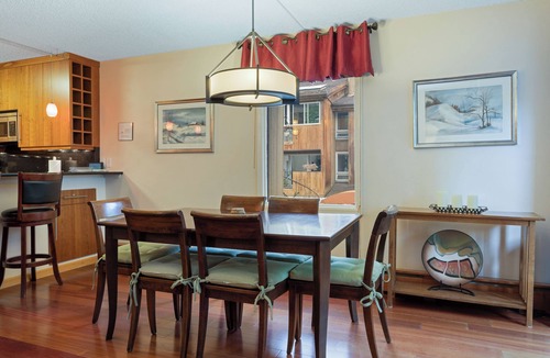 Vail Condo | 100 ft. to Gondola! Balcony, Fireplace, Views, Parking! Heart of Lionshead!