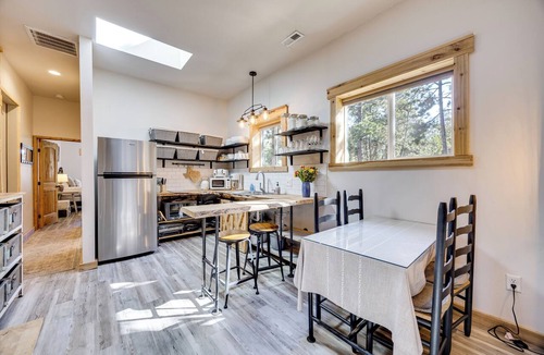 Colorado Springs Apartment | 13 Mi to USAFA: Peaceful Colorado Springs Getaway!