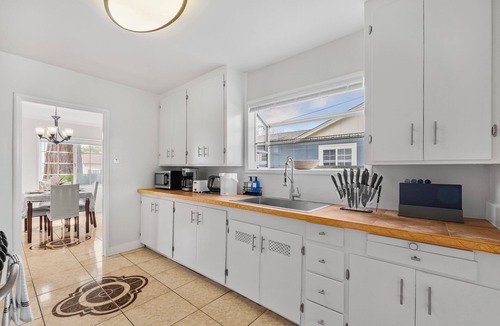 Alum Rock House | 138 Spacious 4-bedroom house with WiFi, AC in charming San Jose