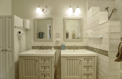 Oceano Cottage | 1460 Strand Way 2 Bedroom Home by Redawning