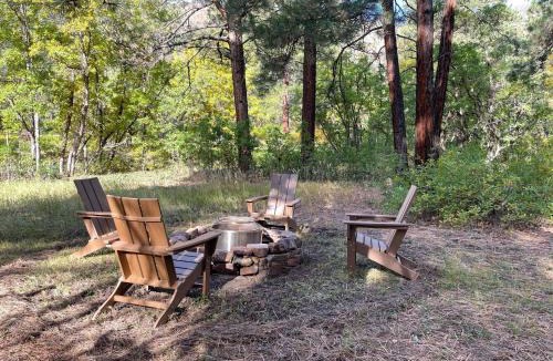 Purgatory House | 151 CR 200 1 Bedroom Cabin