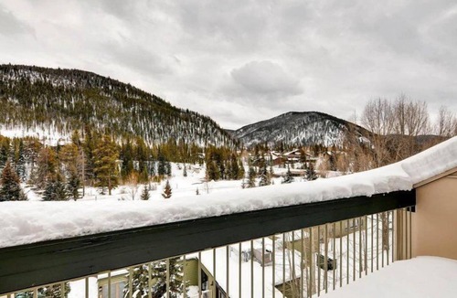Keystone Cabin | 1BR Lodge Loft w/Balcony | Spa, Pool & Hot Tub