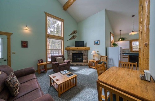 Leadville Cabin | 1BR w/Loft Cabin: Fireplace & Mountain View