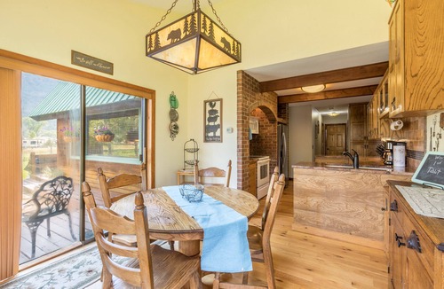 Idlewild Estates House | 2.5 Acres! Unique Colorado Cabin | Minutes to Downtown Ouray | STR2025-063