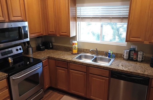 Highlands Ranch Condo | 2-bedroom condo in fantastic Highlands Ranch with Garage