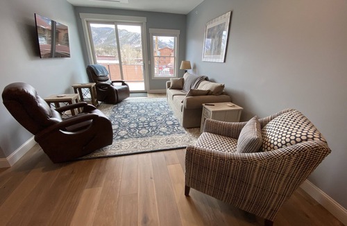Grand Lake Condo | 2 Bedroom Condo on the Boardwalk in downtown Grand Lake