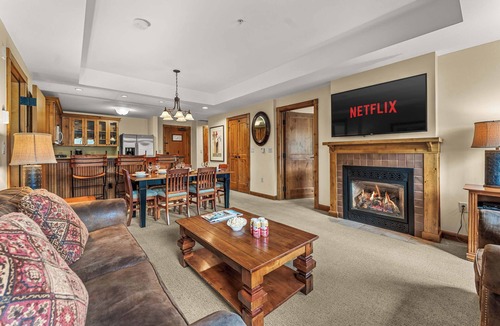 Mount Crested Butte Condo | 2 Bedroom Condo at the Lodge at Mountaineer Square, Hot Tub and Pool