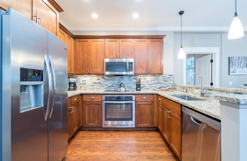 Telluride Condo | 2-Bedroom Pet-Friendly Luxury Residence at Telluride's River Club