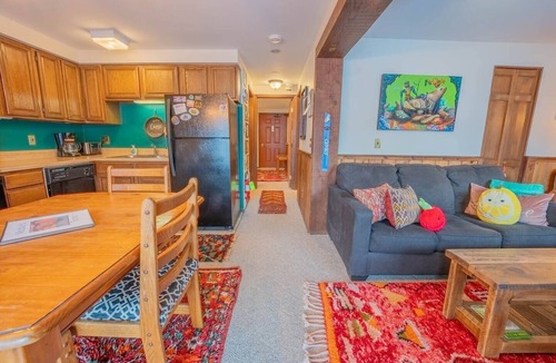 Mount Crested Butte Condo | 2 Condos | Pool, Hot Tub + Ski Bus