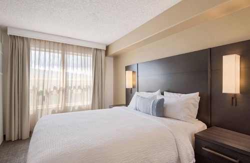 Reno/Tahoe Airport Hotel | 2 Lovely Units! Perfect for Creating Unforgettable Memories with Family!