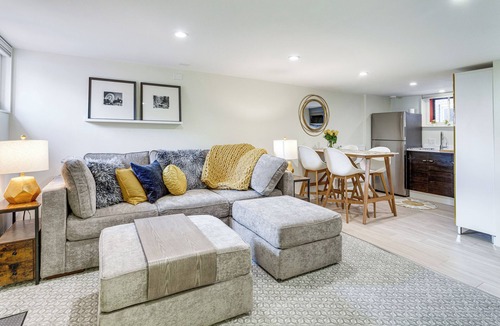 City Park Apartment | 2 Mi to Downtown Denver: Stylish Gem w/Fireplace!