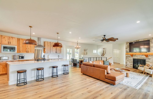 Twin Lakes House | 2 Mi to Lake: Stunning Twin Lakes Home w/Deck