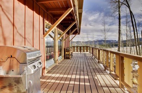 Breckenridge House | 2 Mi to Slopes: Mtn-View Breckenridge Getaway!