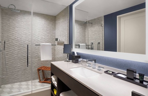 Brickell Hotel | 2 Relaxing Units in Brickell with Breakfast, Gym and Pool Access