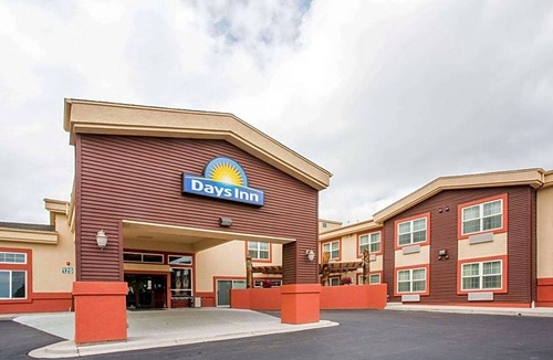Manitou Springs Hotel | 2-Star Hotel ∙ Days Inn by Wyndham Manitou Springs
