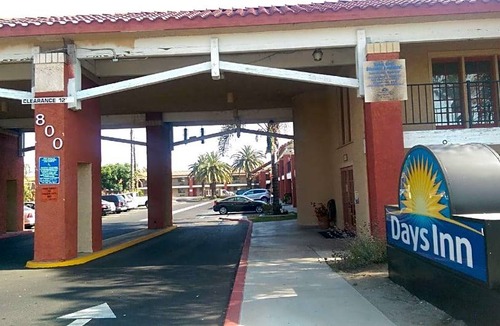 Hemet Hotel | 2-Star Hotel ∙ Days Inn by Wyndham Hemet
