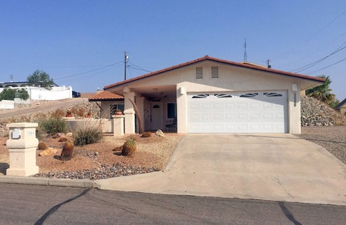 Lake Havasu City House | 20% DISCOUNT FOR MONTHLY GUEST AND 10% FOR WEEKLY GUEST!
