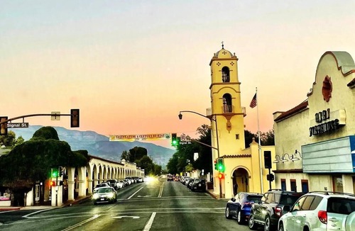 Meiners Oaks House | 20% Off May! 30+ Night Stay Ojai Valley Home
