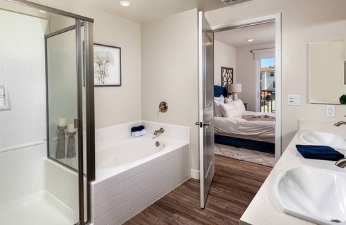 Ventura Condo | 20% off Oct! Modern 2 bedroom condo with ocean view, pool, tennis, and more