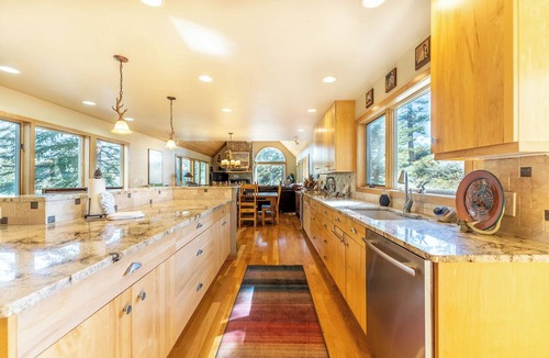 Keystone Cottage | 217 Summerwood Drive by Summit County Mountain Retreats