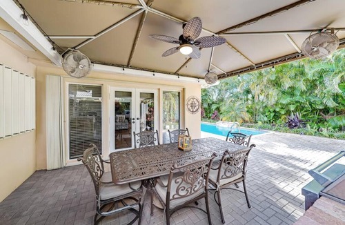 The Cove House | 22 salt water pool home with king beds