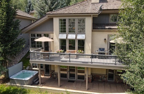 Avon House | 220 N Fairway Dr, Beaver Creek Resort, Beaver Creek Golf Course, Pool & Hot Tub, Shuttle