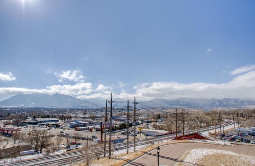 Central Colorado Springs House | 224 Writers #200