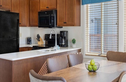 Pagosa Springs Condo | 2BR Loft Outdoor Family Fun Pagosa Springs (EEMM)