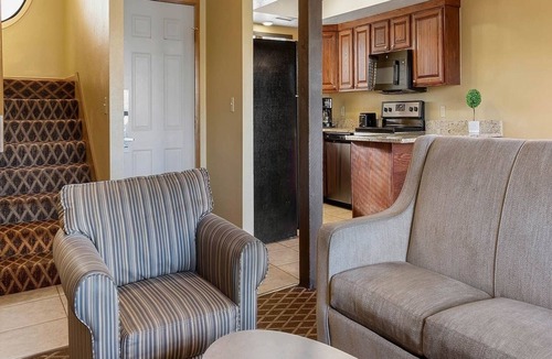 Pagosa Springs Condo | 2BR Loft Outdoor Family Fun Pagosa Springs (EEMM)