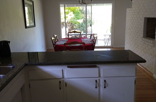 East San Mateo House | 3 Bed 2 Bath House San Mateo Next to Lagoon