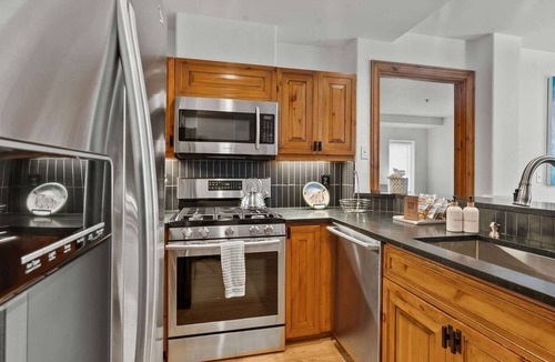 Highlands Townhomes Condo | 3 Bed Condo Beaver Creek Village, Walk to Ski