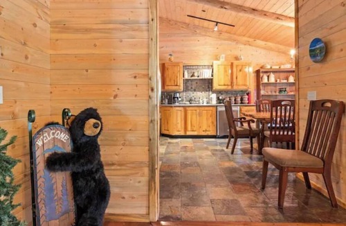 Estes Park Cabin | 3 bedroom 2 bath beautiful mountain rustic lodge #6136