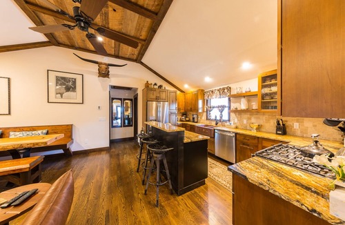 Crested Butte Apartment | 3 Bedroom Apt in the Heart of Crested Butte!