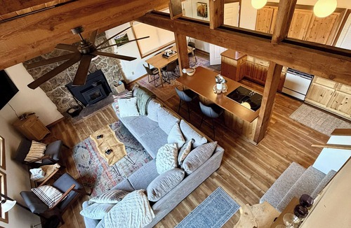 Lake City Cabin | 3-bedroom cabin in charming Lake City with mountain views