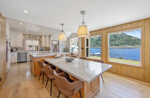 Thousand Oaks House | 3-bedroom house on exclusive Lake Sherwood with stunning lake views throughout.