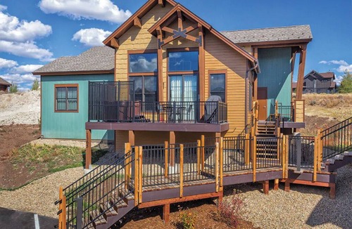 Grand Elk Ranch Condo | 3 Bedroom Presidential Condo, Sleeps 10, Kitchen, Rocky Mountain Preserve Resort