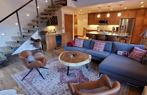Beaver Creek House | 3 Bedroom Ski in/out condo in Beaver Creek CO